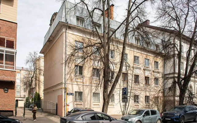 V Tikhom Istoricheskom Tsentre Flat