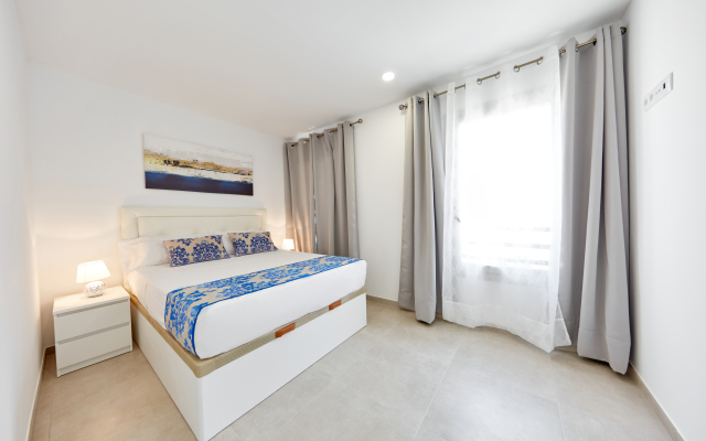 Sonrisa Deluxe Apartments Levante