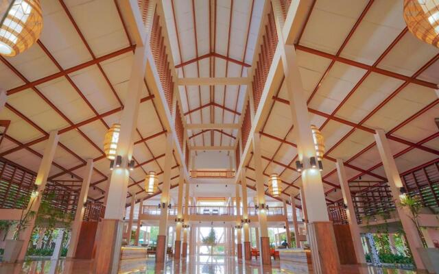 Breeze Pasikudah Resort Hotel