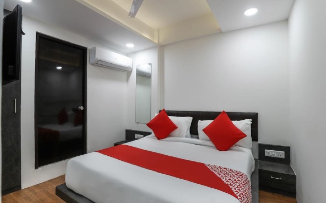 Peradiot-Vastrapur Hotel