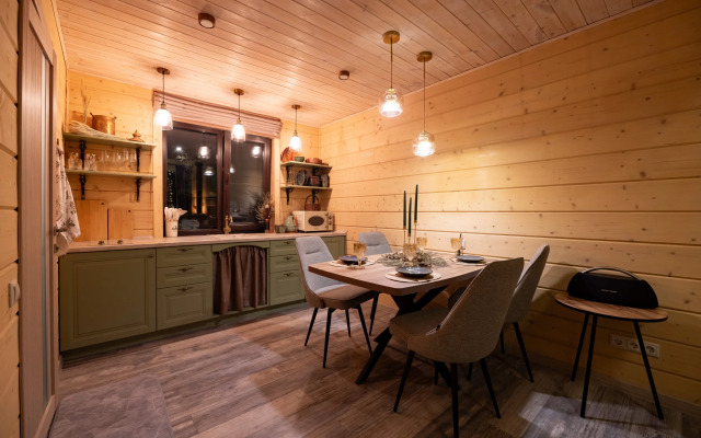 Частный дом Уютный дом с камином