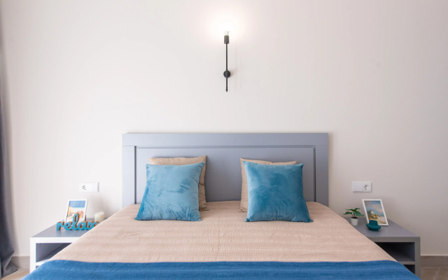 S Prekrasnym Vidom na Gorod i Gory Apartments