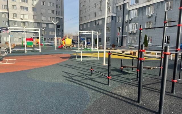 Апартаменты 105 около арбата с видом на горы