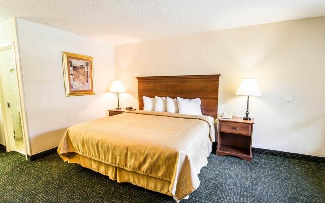 Equus Inn Ocala Hotel