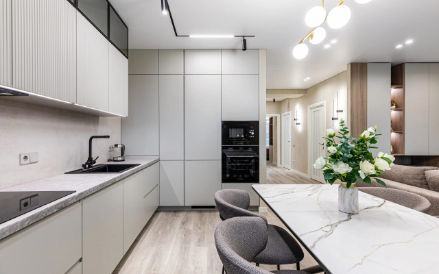 Квартира большая 4-х комнатная LS Арт Центр