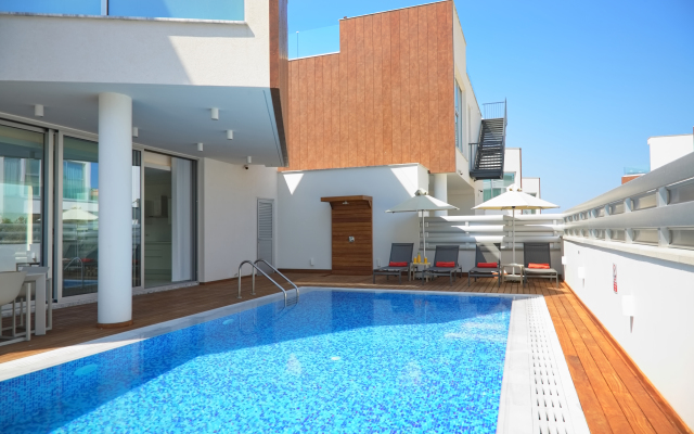 Sunrise Residences 1 Villa