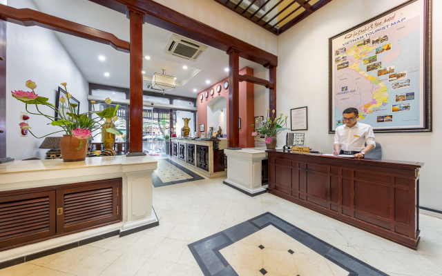 La Dolce Vita Hotel