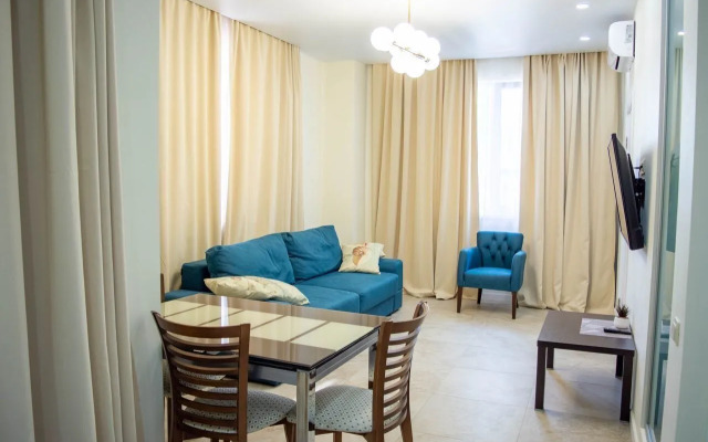Na Tavricheskoy 7k3 Apartments