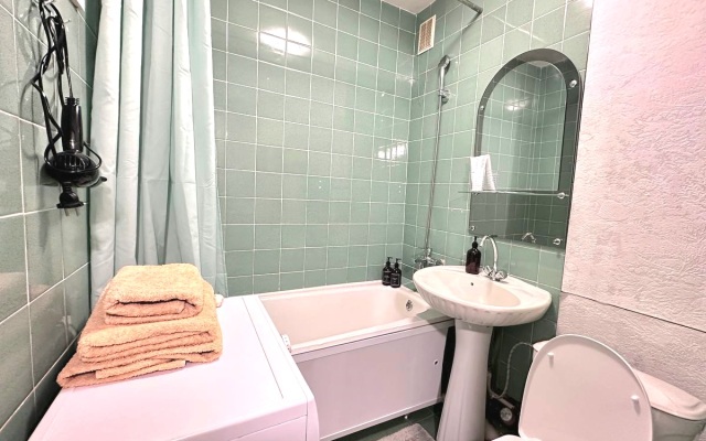 Dvukhkomnatnaya v tsentre na Vesennei ryadom s KuzGTU i RIAtsentrom Flat