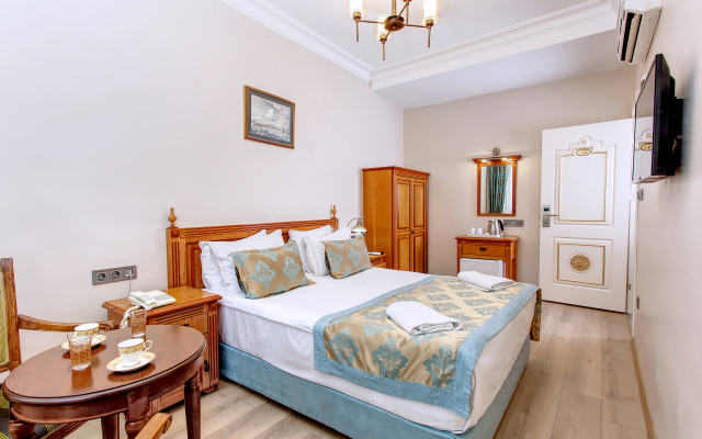Saba Hotel