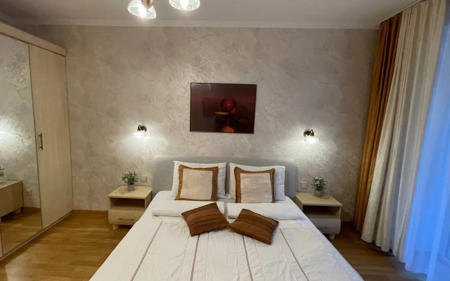 Dvuhkomnatnaya s saunoj u Verhnego ozera Flat