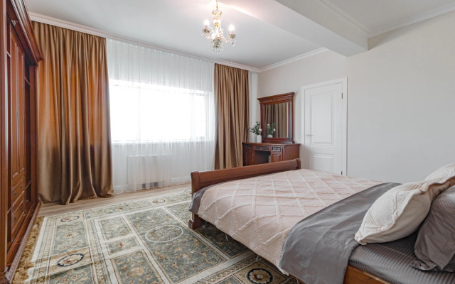 S Panoramnymi Oknami V Tsentre Apartments