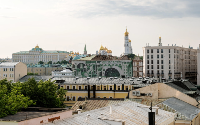 GM Solnechnaya Trekhkomnatnaya v dvuh shagah ot Naberezhnoj Apartments