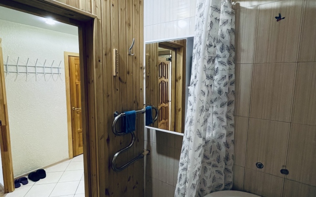 Квартира 1-а комнатная рядом с Ижевским Зоопарком , ИжГТУ, ИжГСХА