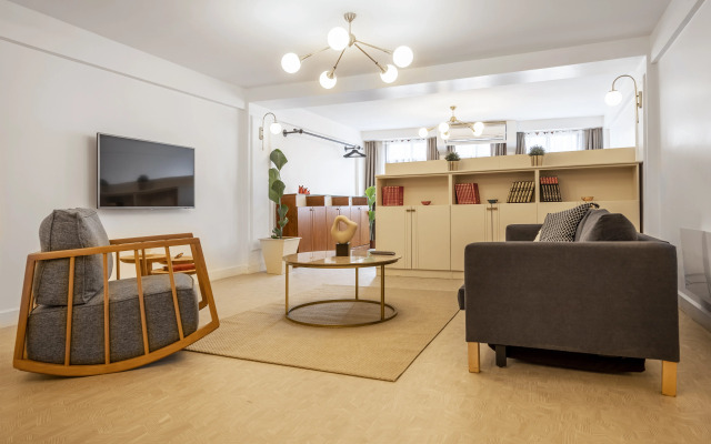 PeraNox Suites 4 Apartments