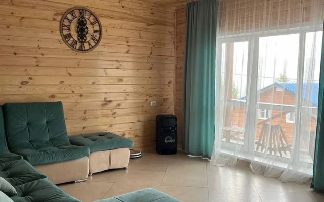 Частный дом на улице 3-я Дачная 800