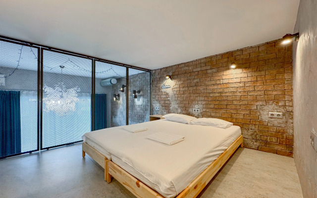 Dvukhurovnevy Loft Pgt Sirius 45kv Apartments
