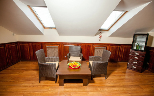 Apelsin Guest House