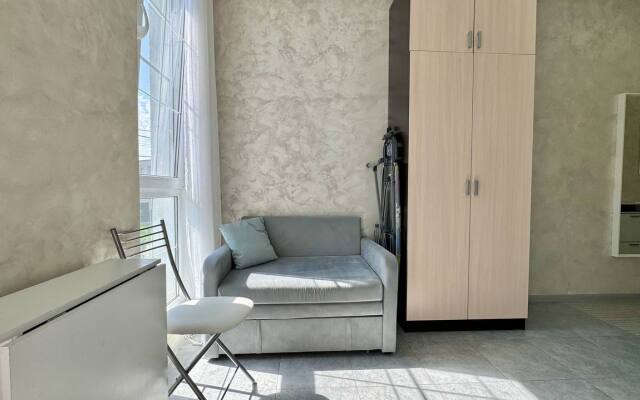 With balconies and mountain views on Meletyan 5a Flat