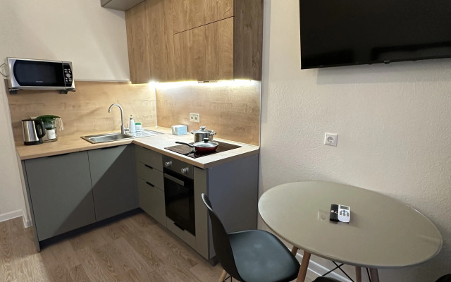 Novaya Studiya V Tsentralnoy Chasti Goroda Apartments