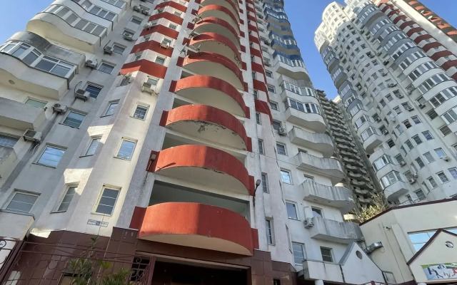 Na Ul Landyshevaya 12/7 Flat