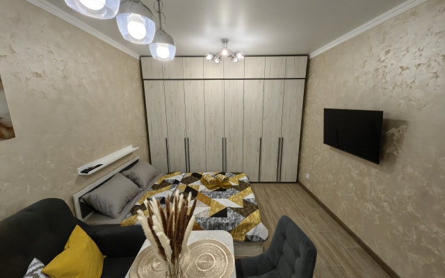 V samom serdtse goroda Zelenogradska Flat