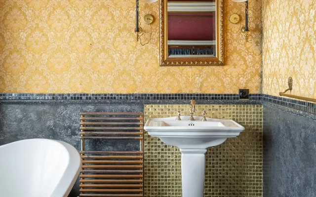 Апартаменты Кварт-Отель, Новый Арбат, 10