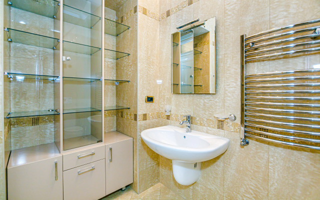 Luxury 7 Bedroom in Nizami Street Apartments