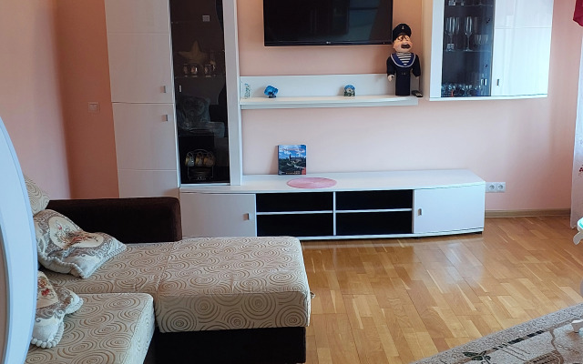 2 Komn. Luchshaya na Moskovskoj Flat