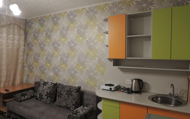 Квартира на Учебной, 15 с удобствами