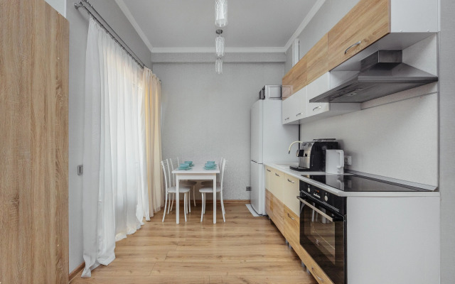 Semeynye U Plyazha S Podogrevaemym Basseynom Apartments