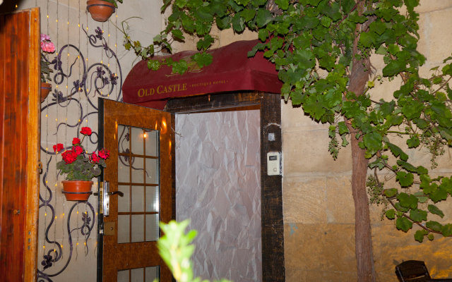 Castello Inn Baku Hotel