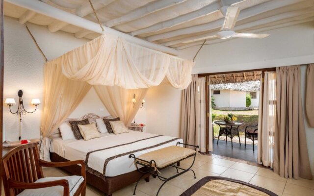 Karafuu Beach Resort & Spa Hotel