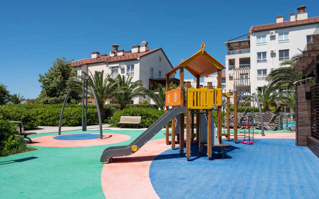 Red Apartments Morskoy Kvartal Poseidon Apartments