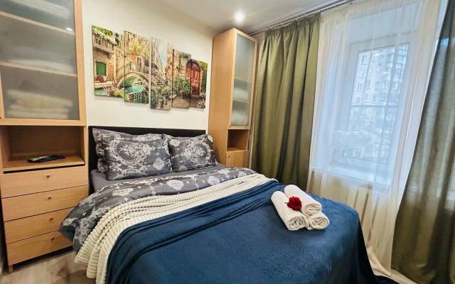 Квартира GoldApart Качалинская 9