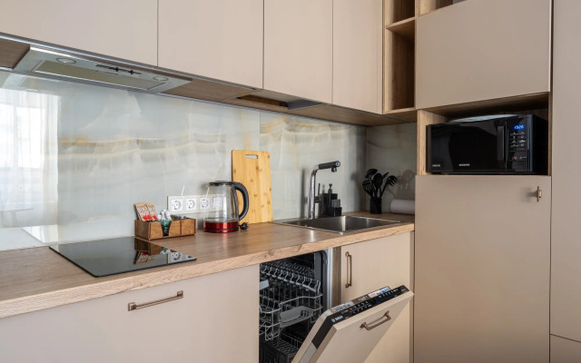 Dve podushki v Pesochnom, Sadovaya, 90 Flat