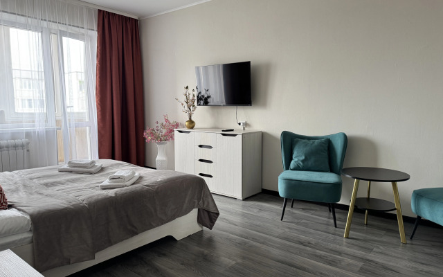 Prekrasnaya U Muzeya Mirovogo Okeana Flat