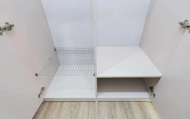 Na Krasnom Prospekte 220 Flat