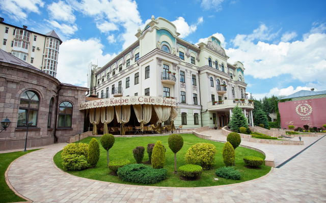 Hotel Pontos Plaza
