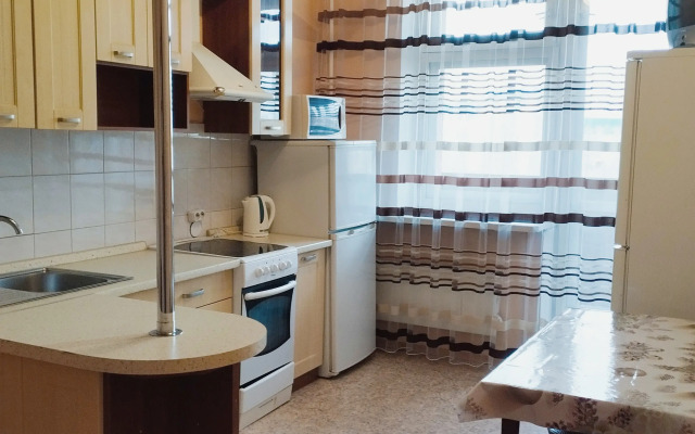 Квартира 1-комнатная возле МНТК