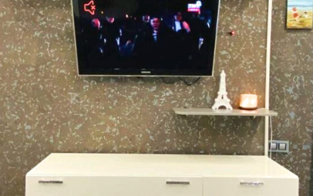 Na Ulitse Krymskaya 77 Flat