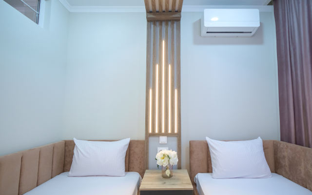 3-Kh Komnatnye  Na 1 Beregovoy Linii Apartments