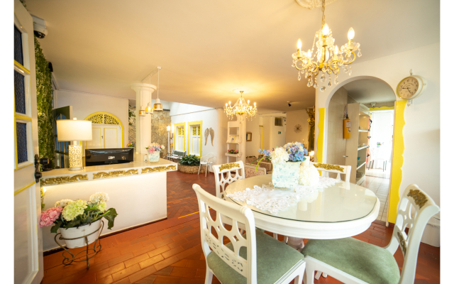 Posada del Angel Hotel
