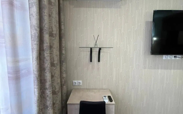 Uyutnaya Studiya v Tsentre Vzletki Flat