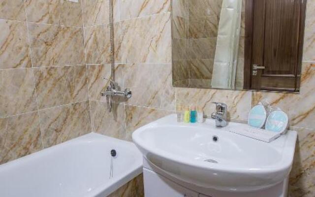 Maxx Inn Hotel