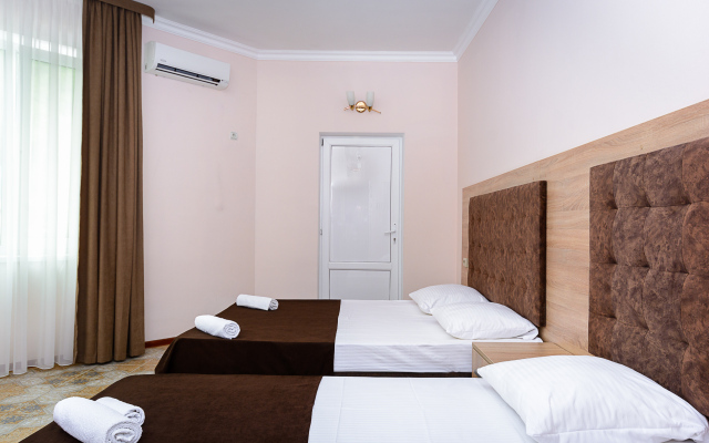 Bayazet Hotel