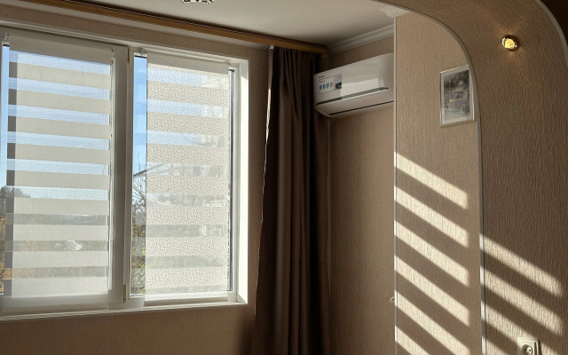 Odnokomnatnaja rjadom s Klinikoj 3Z Flat