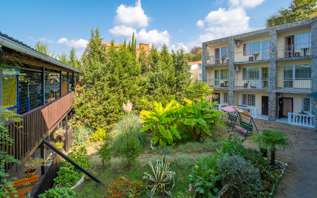 Viamond Hotel