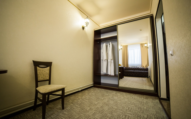 Гостиничный комплекс Гранд