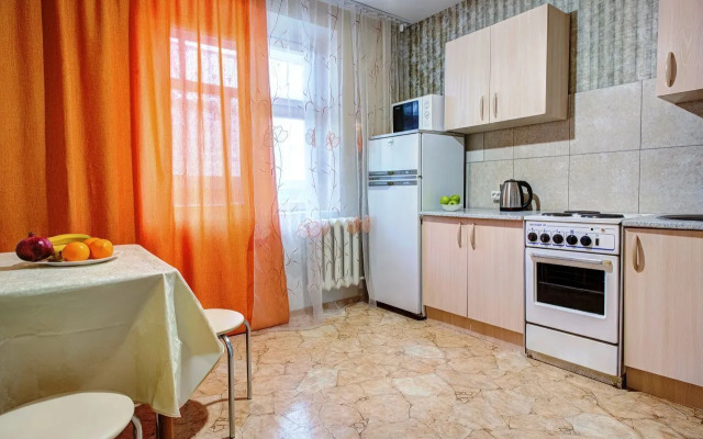 Na Ulitse Permyakova 72 Flat